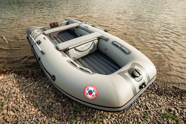 Лодка MISHIMO RIVER JET 430 под водомет