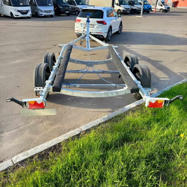Прицеп двухосный для лодок и катеров до 6.2 метра L7022-2.20-511 ⭐⭐⭐⭐⭐